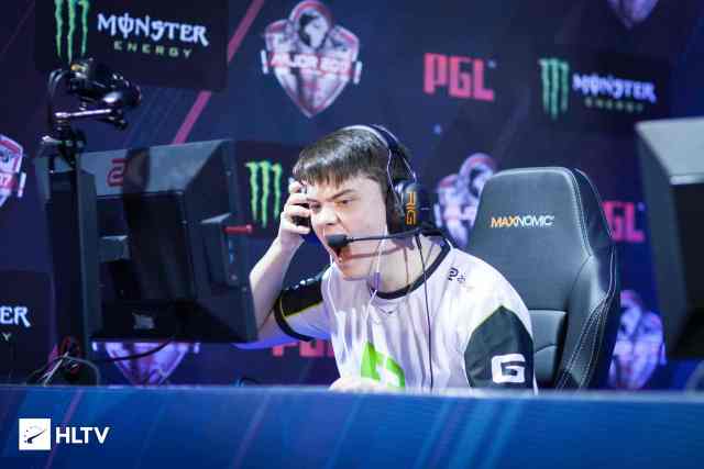 的长河中 的长河中